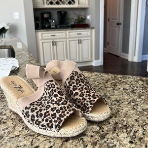 Women’s shoes!